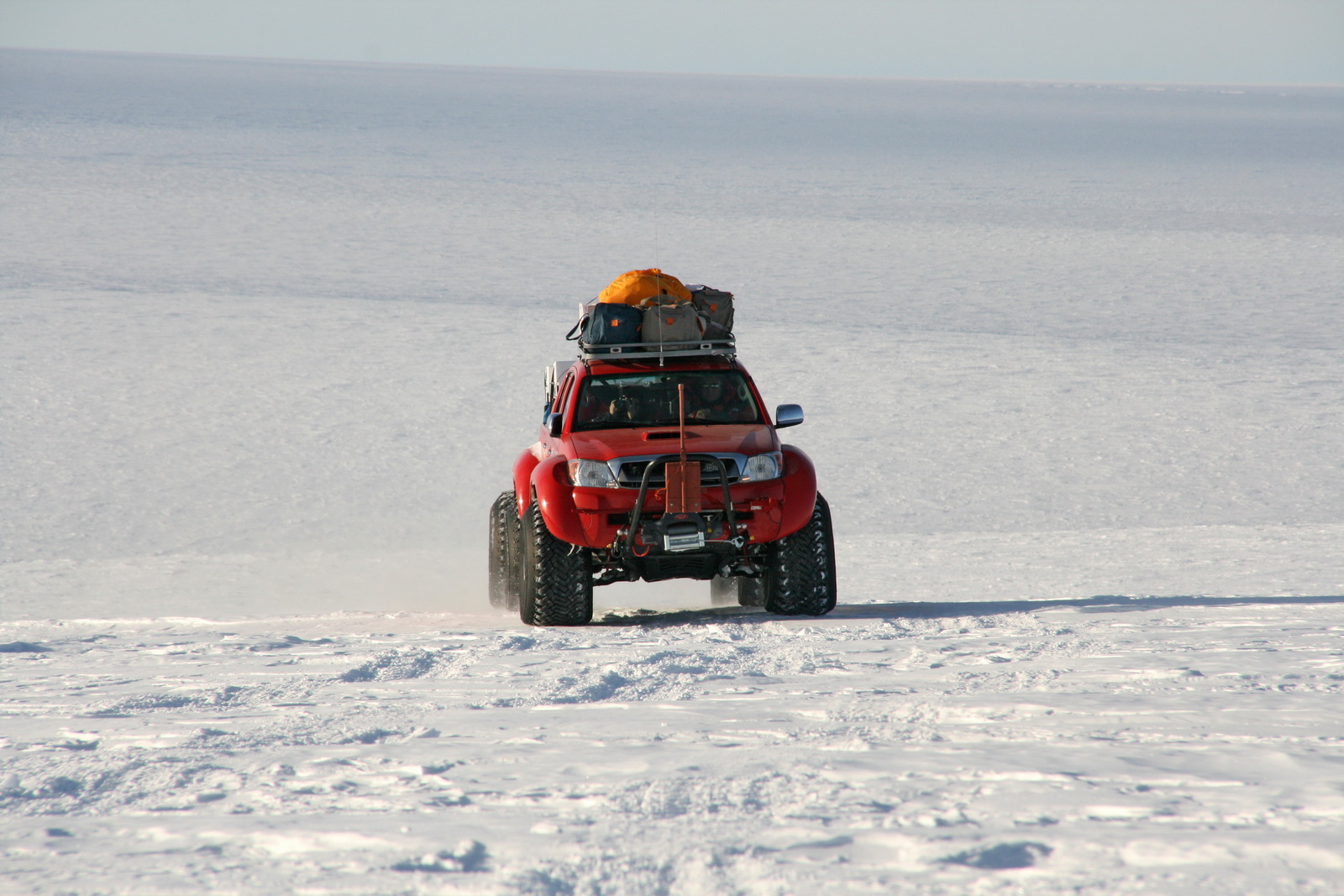 2010 Hilux South Pole 06